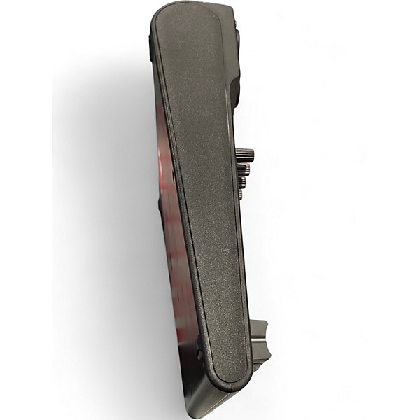 Used Zoom livetrak l8 Powered Mixer