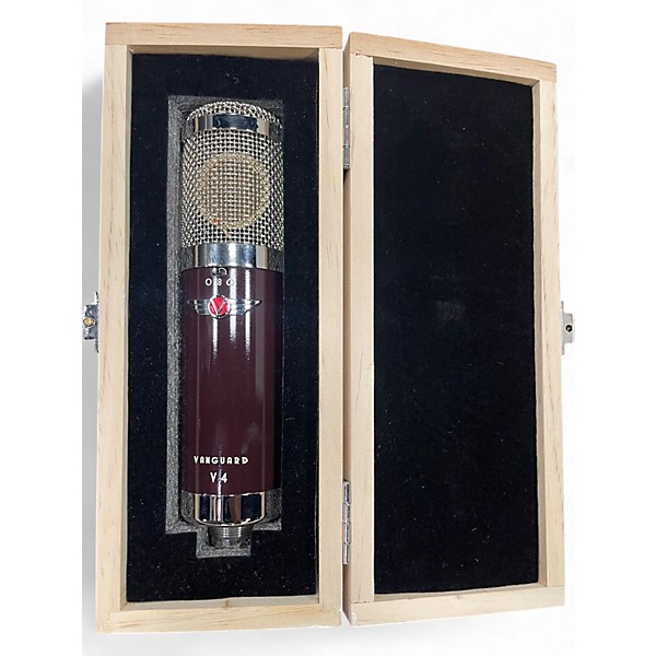 Used Vanguard Audio Labs V4 Dynamic Microphone