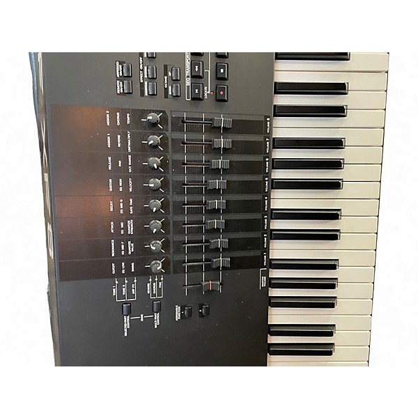 Used Yamaha Motif XF8 88 Key Keyboard Workstation