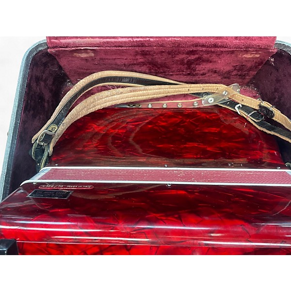 Used Scandelli N369/70 Accordion