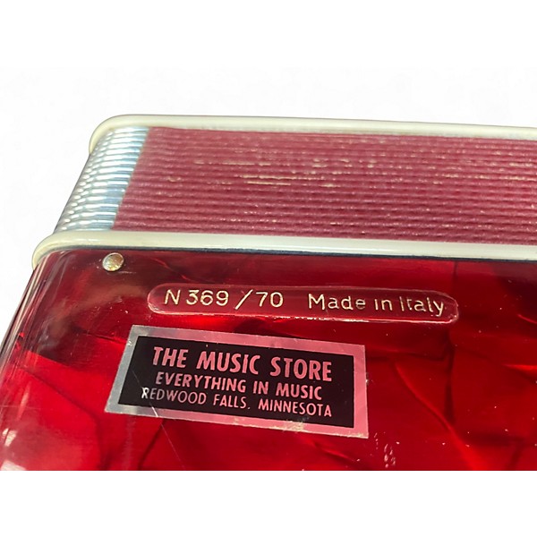 Used Scandelli N369/70 Accordion