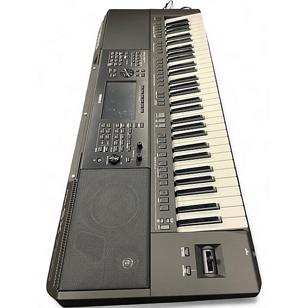 Used Yamaha PSRSX700 Arranger Keyboard