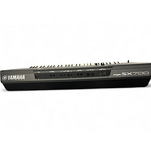 Used Yamaha PSRSX700 Arranger Keyboard