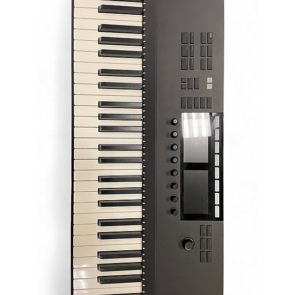 Used Native Instruments Komplete Kontrol S88 MK2 MIDI Controller