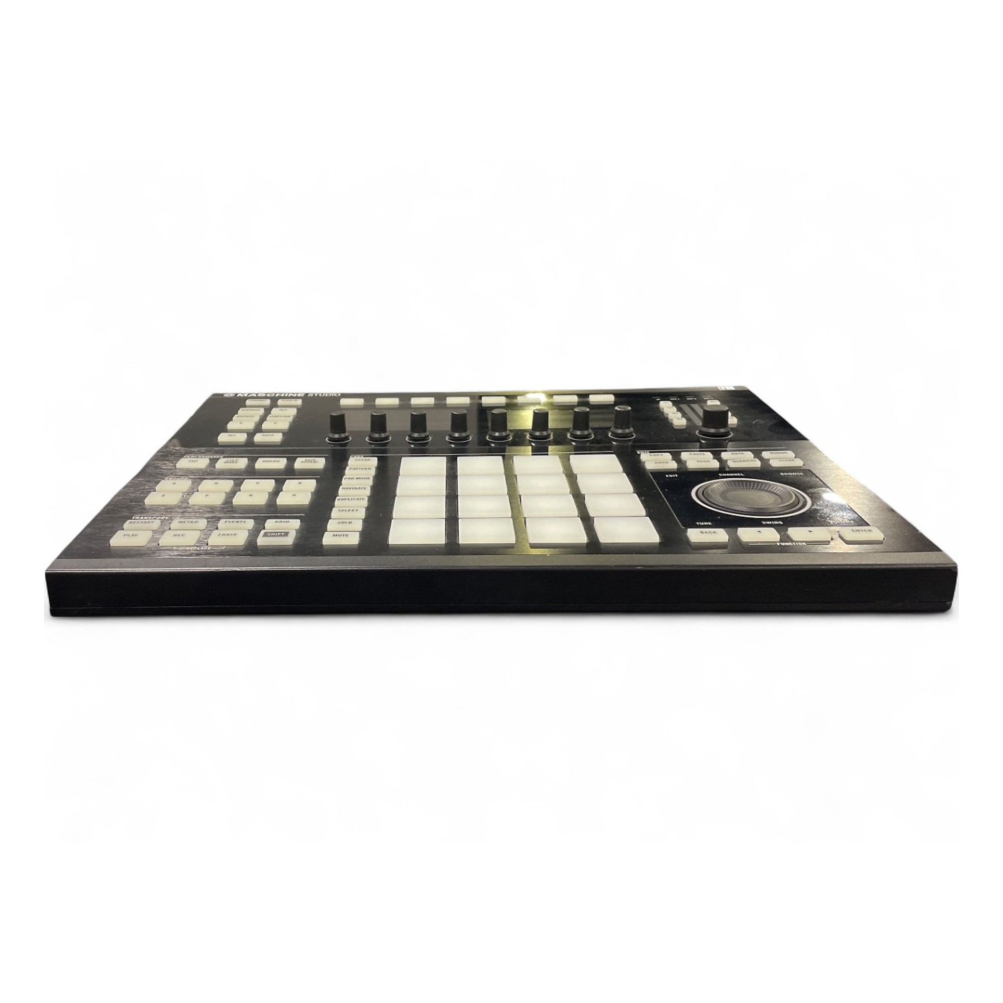（美品）Native Instruments MASCHINE STUDIO Native Instruments MASCHINE Studio Black | USA