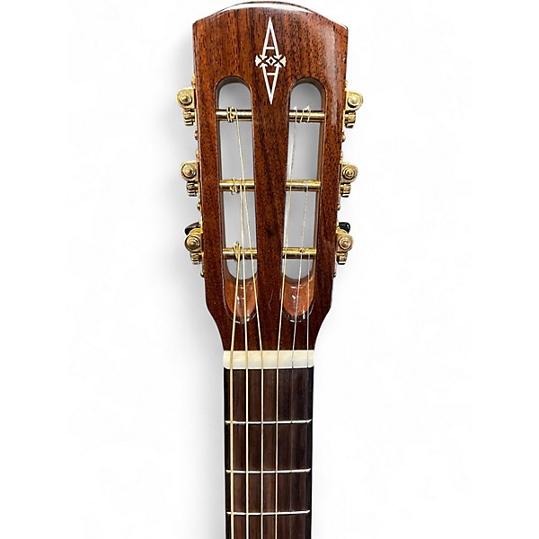 Used Alvarez Masterworks MPA70 Natural Acoustic Guitar