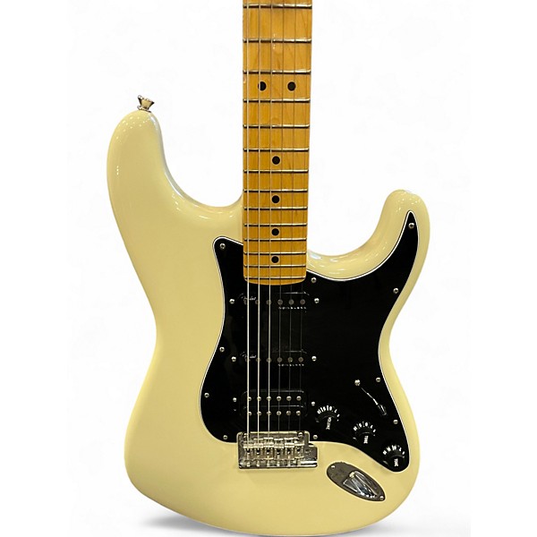 Used Fender American Professional II Stratocaster Olympic White Solid Body Electric Guitar