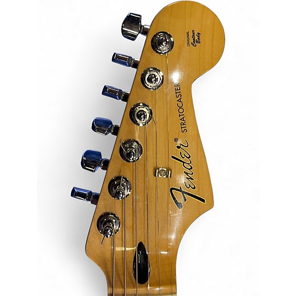 Used 2022 Fender Player Stratocaster Alpine White Solid Body Electric Guitar