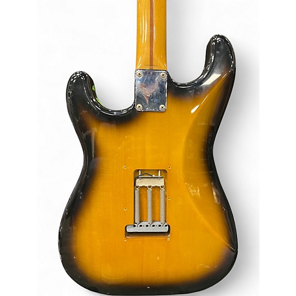 Used Fender ST-57 Stratocaster 2 Tone Sunburst Solid Body Electric Guitar