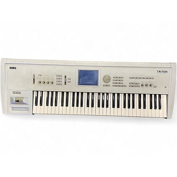 Used KORG Triton Studio 88 Key Keyboard Workstation