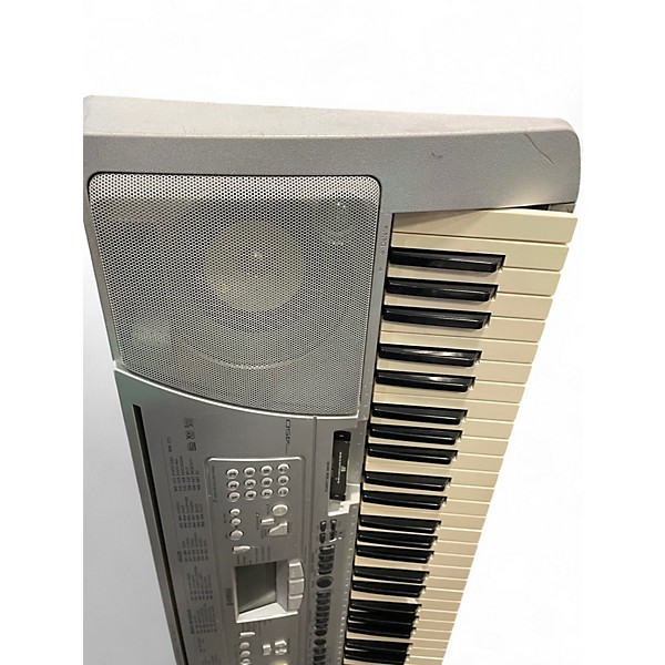 Used Yamaha PSR450 Portable Keyboard