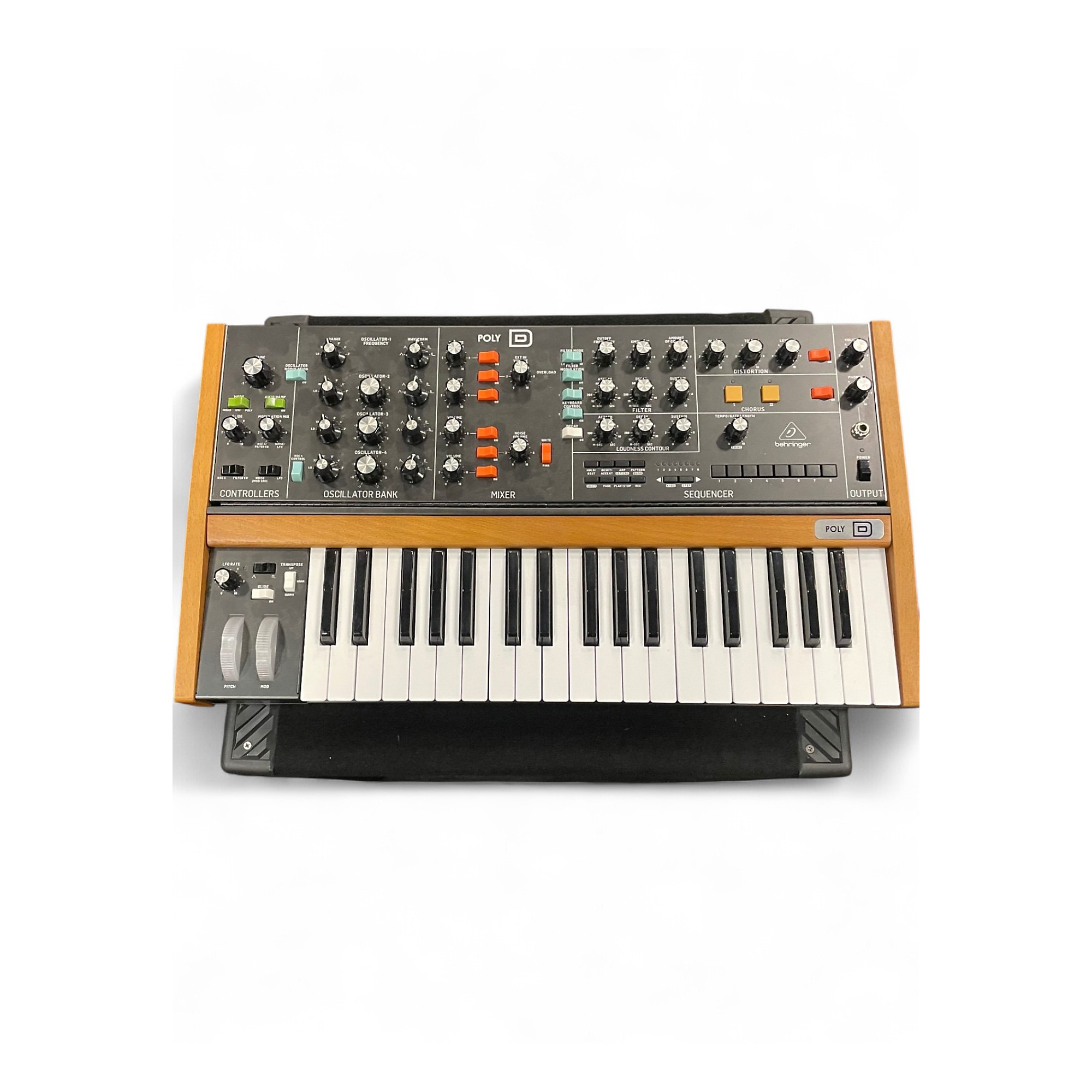 値下げ【中古美品】Behringer Poly D アナログシンセ　付属品あり 値下げ可【中古美品】Behringer Poly D アナログシンセ 付属品