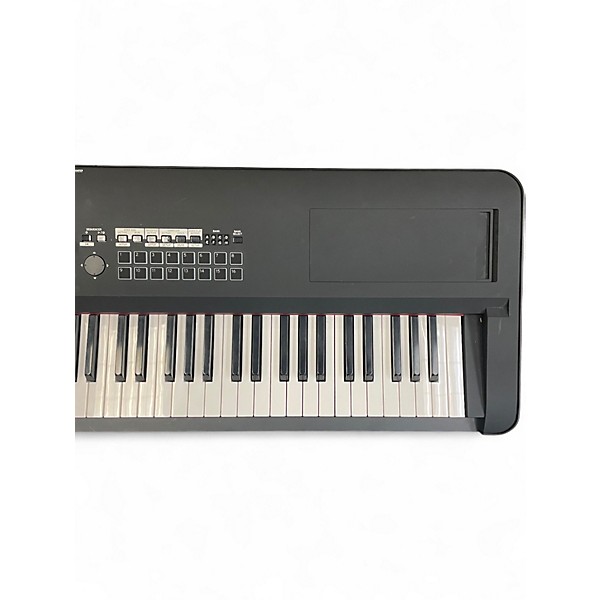 Used KORG Kross2-88 Synthesizer