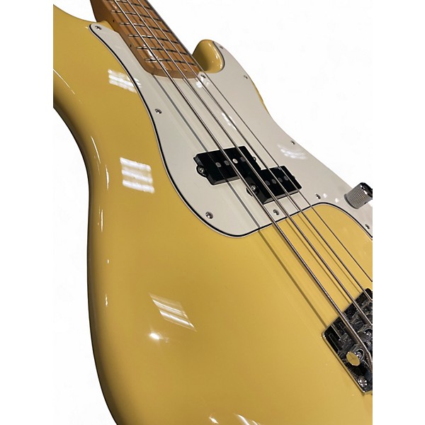 Used 2020s Fender PLAYER II P BASS BUTTER CREAM Electric Bass Guitar