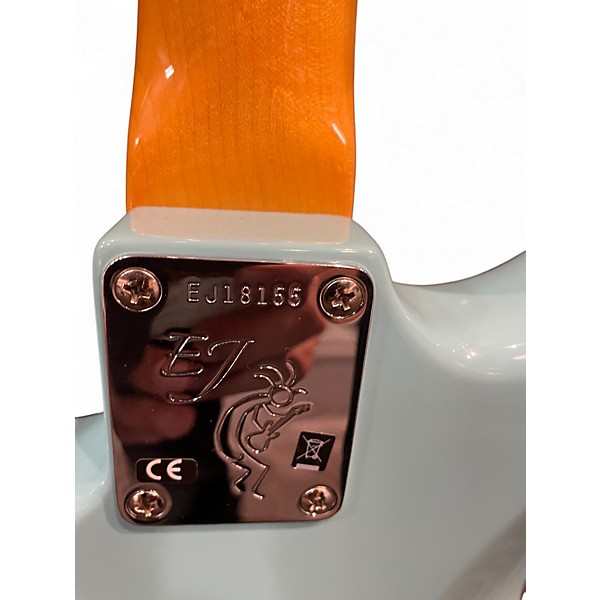 Used 2018 Fender Eric Johnson Signature Stratocaster Rosewood  Tropical Turquoise Solid Body Electric Guitar