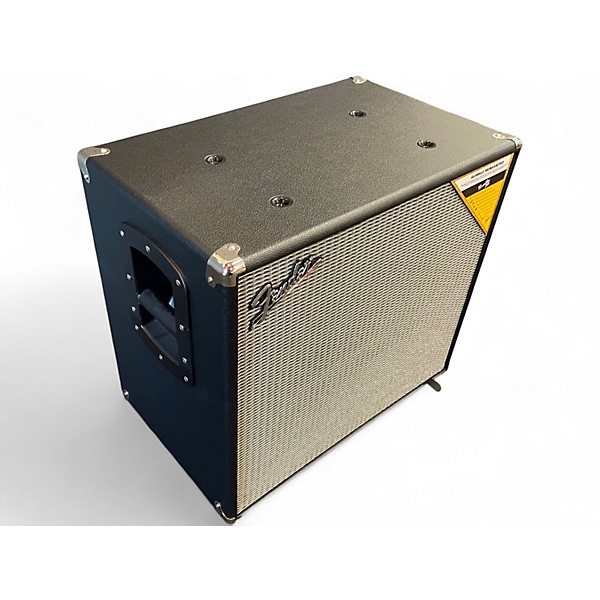 Used Fender RUMBLE V3 115 Bass Cabinet