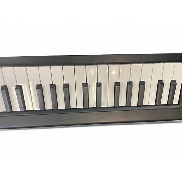 Used KORG MICRO KEY 37 MIDI Controller