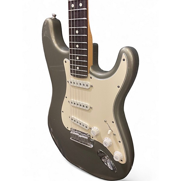 Vintage 1988 Fender American Standard Stratocaster Inca Silver Solid Body Electric Guitar