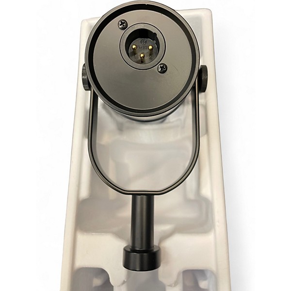 Used Shure mv7x Dynamic Microphone