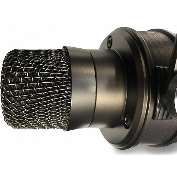 Used Shure mv7x Dynamic Microphone