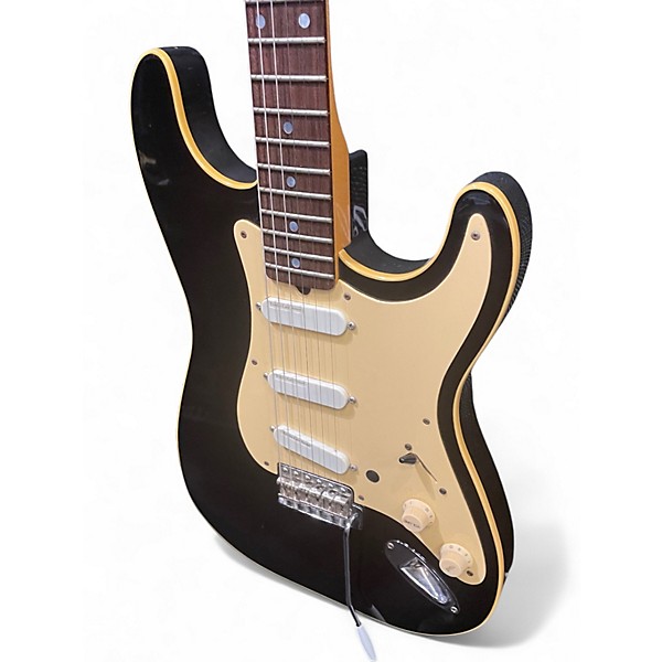 Used St Blues Blues King III Black Solid Body Electric Guitar