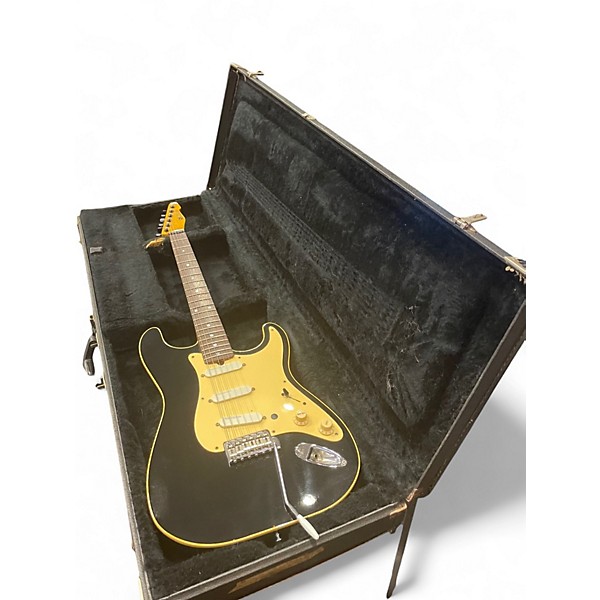 Used St Blues Blues King III Black Solid Body Electric Guitar