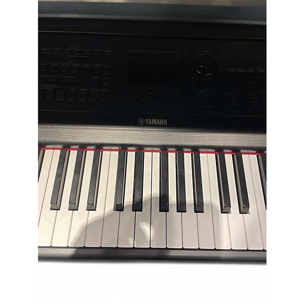 Used Yamaha DGX670 Digital Piano