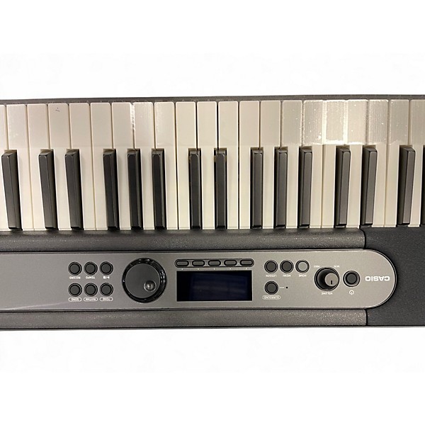 Used Casio LKS450 Portable Keyboard