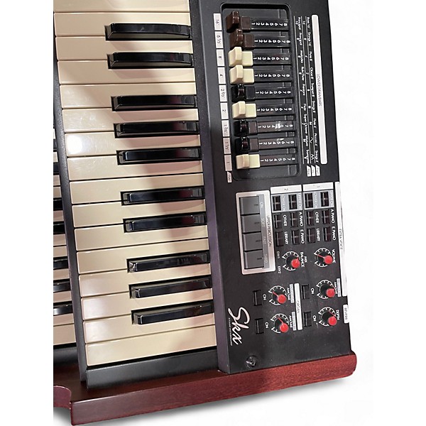 Used Hammond SKX Stage Keyboard Keyboard Workstation