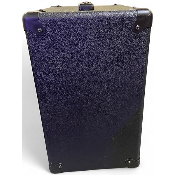 Used Raezer's Edge NEW YORK 8 Guitar Cabinet