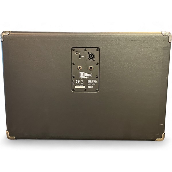 Used Kustom DEEP210 Bass Cabinet