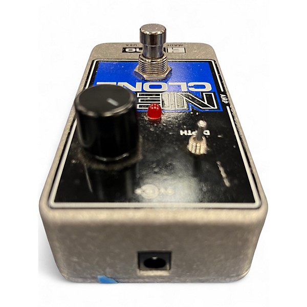 Used Electro-Harmonix Neo Clone Analog Chorus Effect Pedal