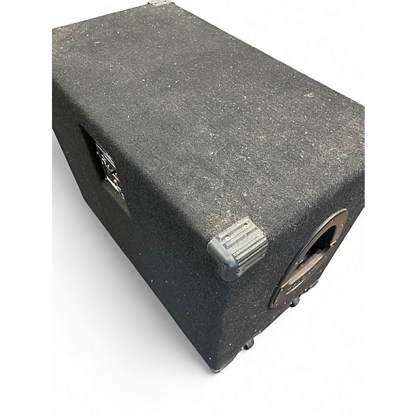 BEHRINGER ULTRABASS BA210 ベースキャビネット Behringer | Product | BA210