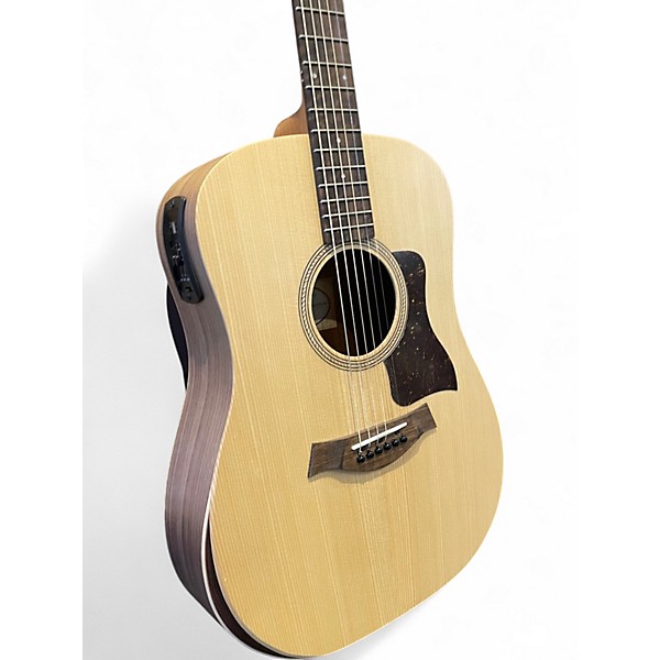 Taylor エレアコ　Academy 10e Amazon.com: Taylor Academy 10e Acoustic-Electric Guitar