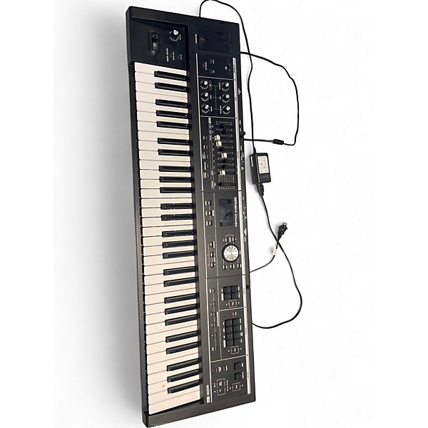 Used Roland VR09 Synthesizer