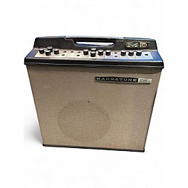 Vintage 1960s Magnatone M10A Tube Guitar Combo Amp