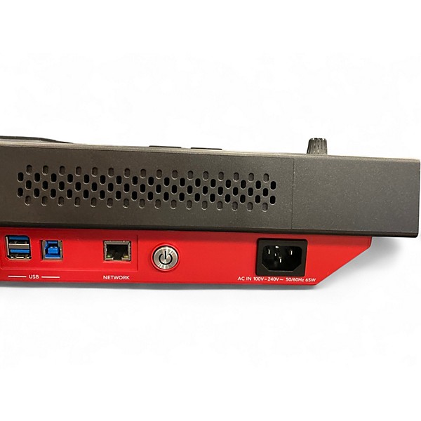 Used Akai Professional MPC Key 61 Keyboard Workstation