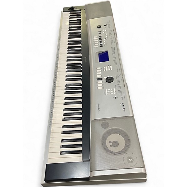 Used Yamaha DGX530 Digital Piano