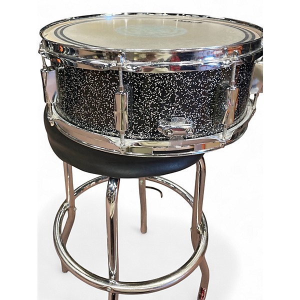 Used Pearl 14in Decade Maple Black and Silver Sparkle Drum