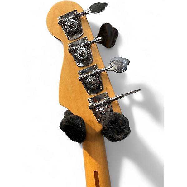 Used 2007 Fender Standard Jazz Bass 3 Tone Sunburst Electric Bass Guitar