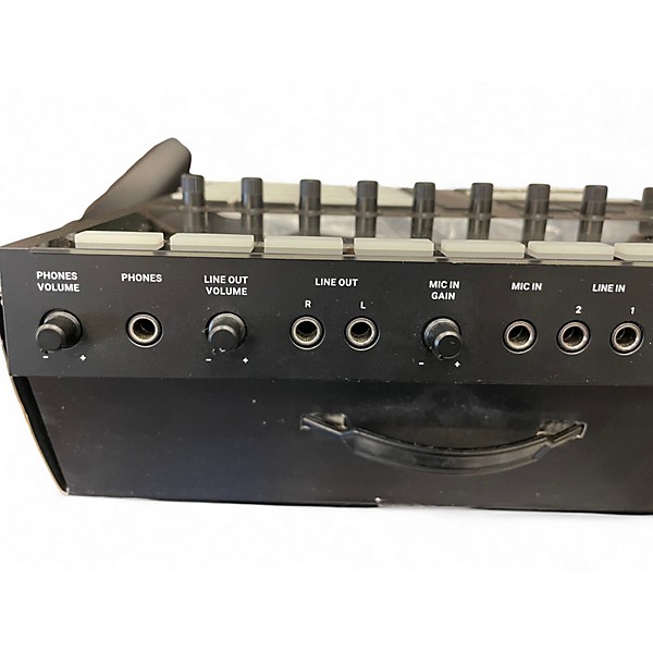 Used Native Instruments Maschine MK3 MIDI Controller