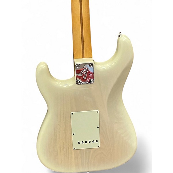 Used Fender PLAYER 2 HSS CHAMBERED White Blonde Solid Body Electric Guitar