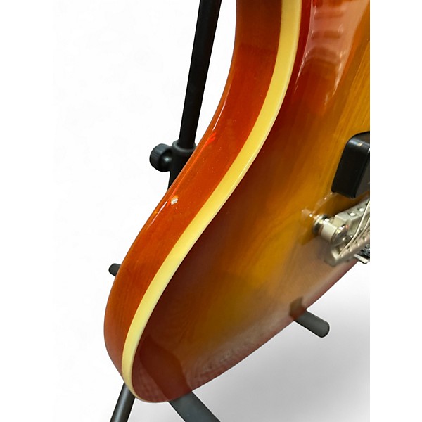 Used VOX SSC33 2 Color Sunburst Solid Body Electric Guitar