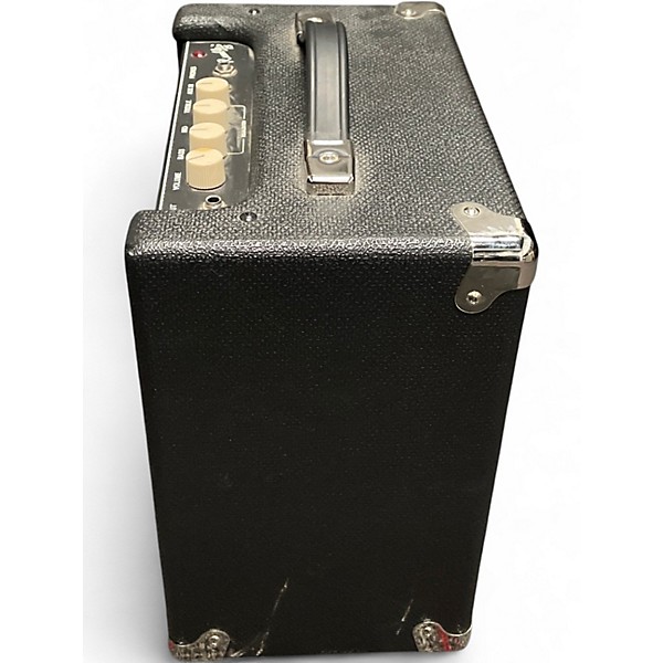 Used 2020s Fender Rumble 15 15W 1X8 Bass Combo Amp