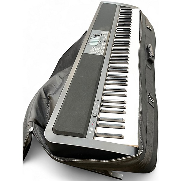 Used KORG XE20 Stage Piano