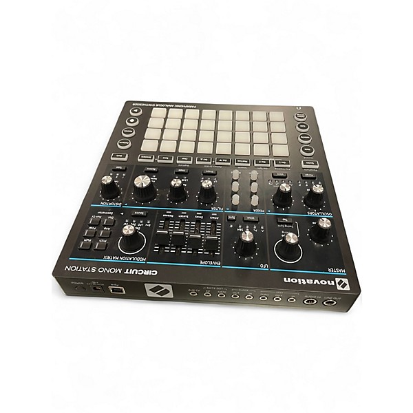 Used Novation CIRCUIT MONO STATION MIDI Controller | Guitar