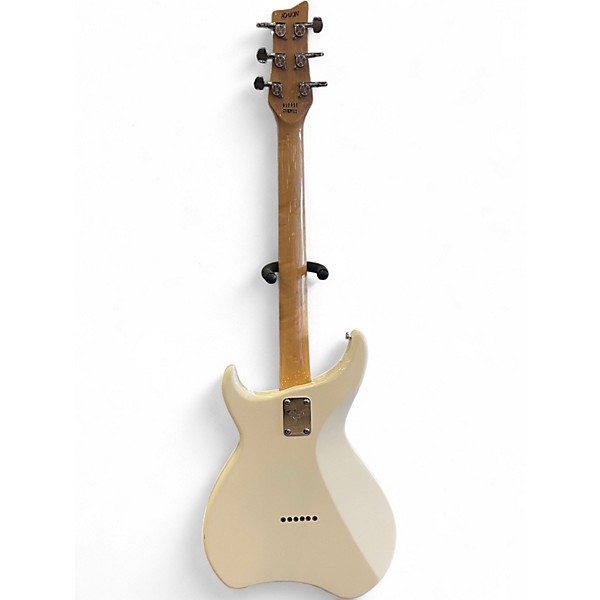 Vintage 1980s Daion Savage White Solid Body Electric Guitar