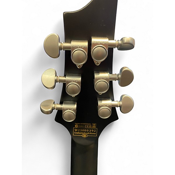 Used 2023 Schecter Guitar Research Damien Platinum 6 Floyd Rose S Black Solid Body Electric Guitar