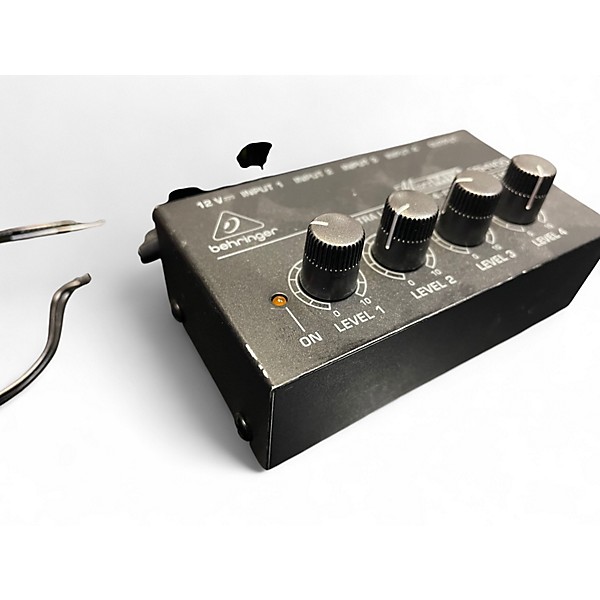 Used Behringer MX400 Unpowered Mixer