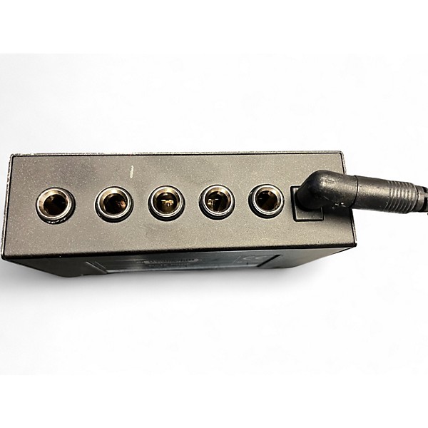 Used Behringer MX400 Unpowered Mixer